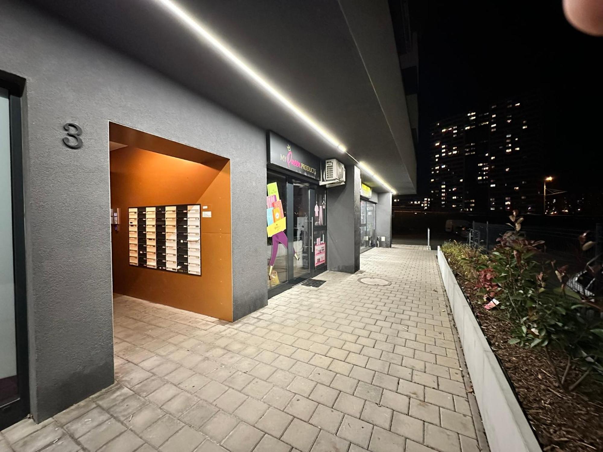 Novozariadeny Apartman Pri Starom Moste Pressburg Exterior foto